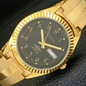 Vintage 1974 Citizen Automatic Mens Gold Watch W/daydate & Black accents